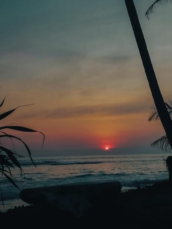 Mermaid Beach Ахангама Экстерьер фото